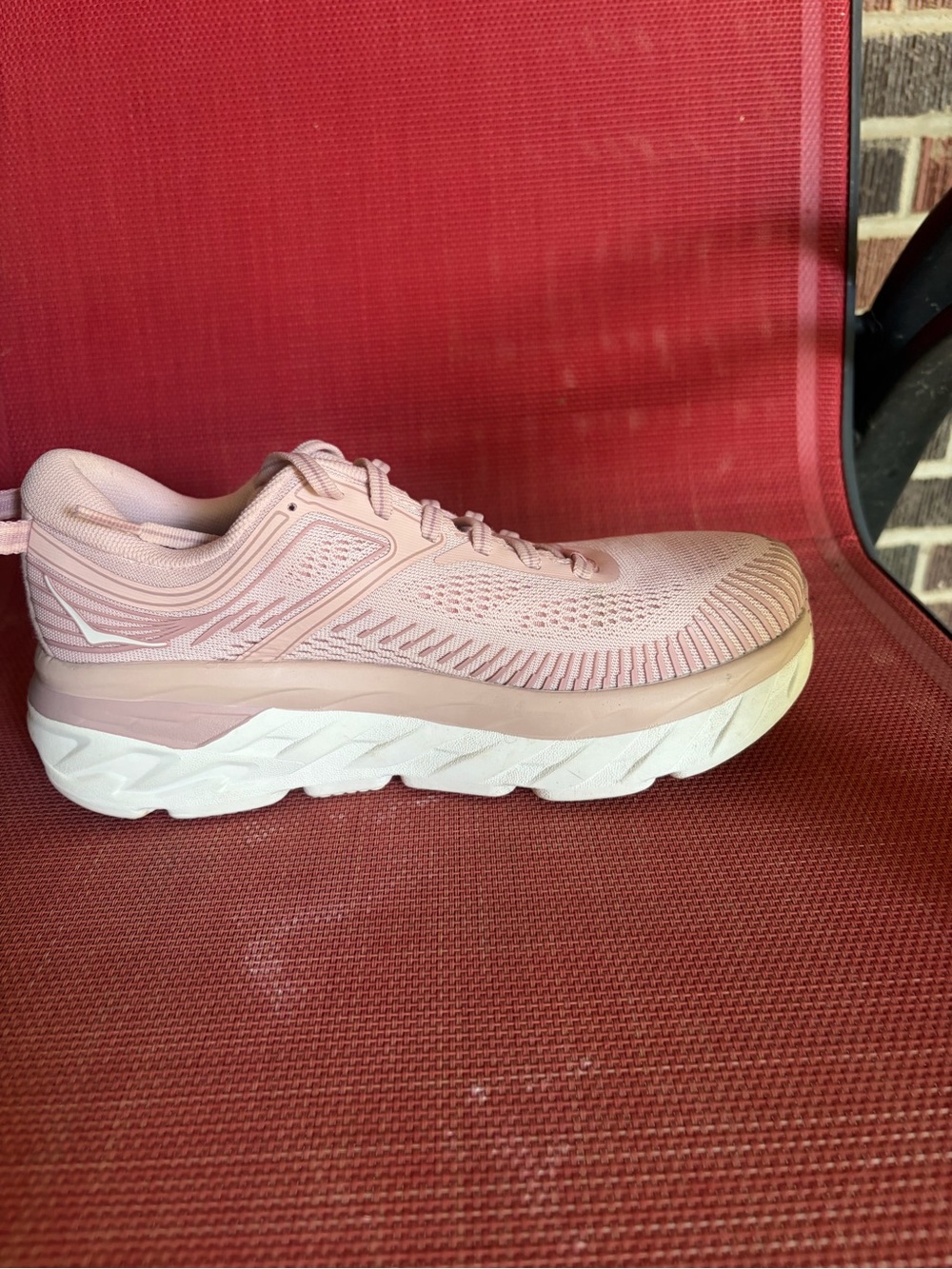 Light Pink Hoka Bondi 7 Women's Running Sneakers - size 5.5 WIDE